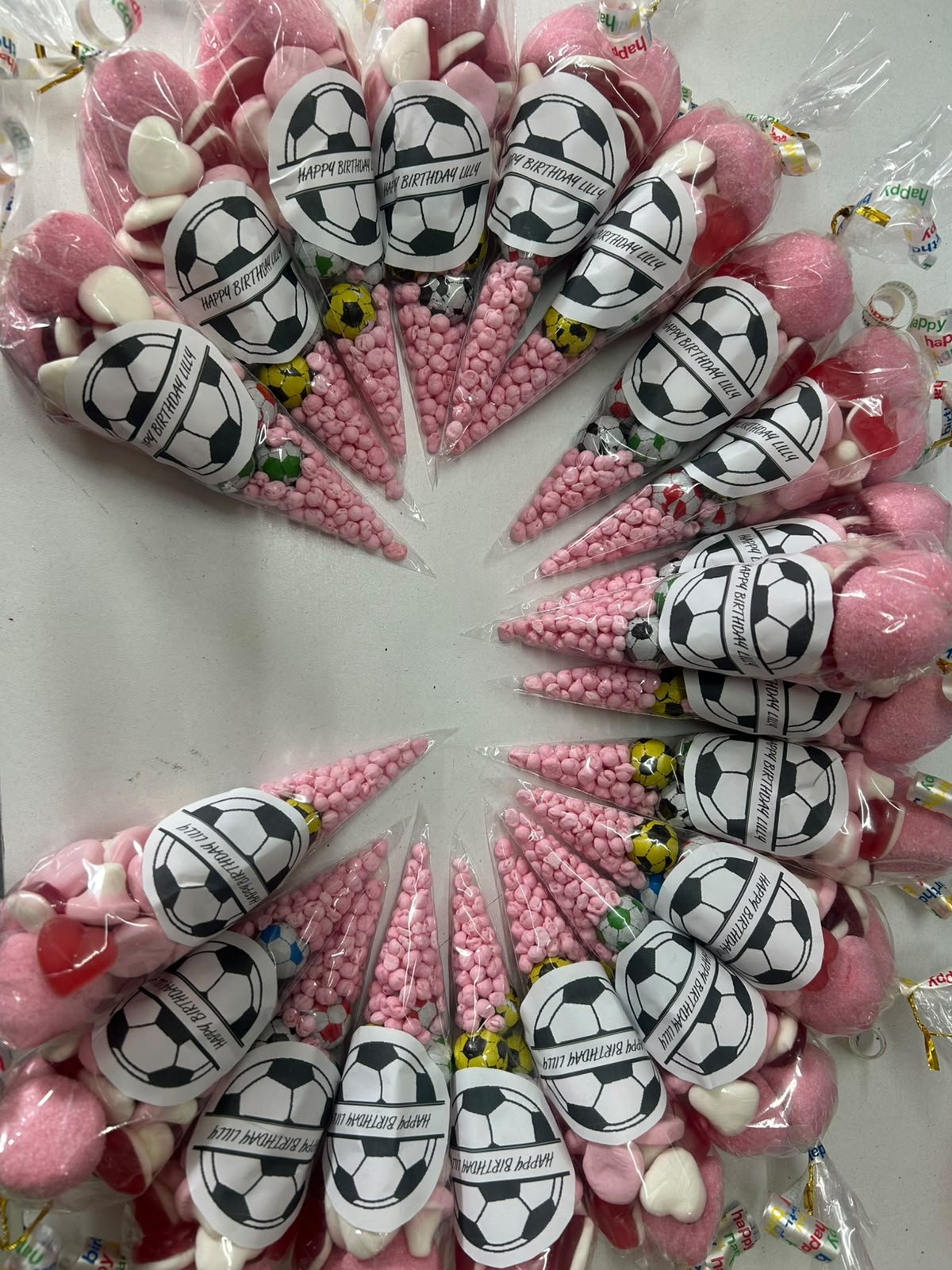Sweeeeeetz Cones - Large 200gram Filled Sweet Cones - Image 4