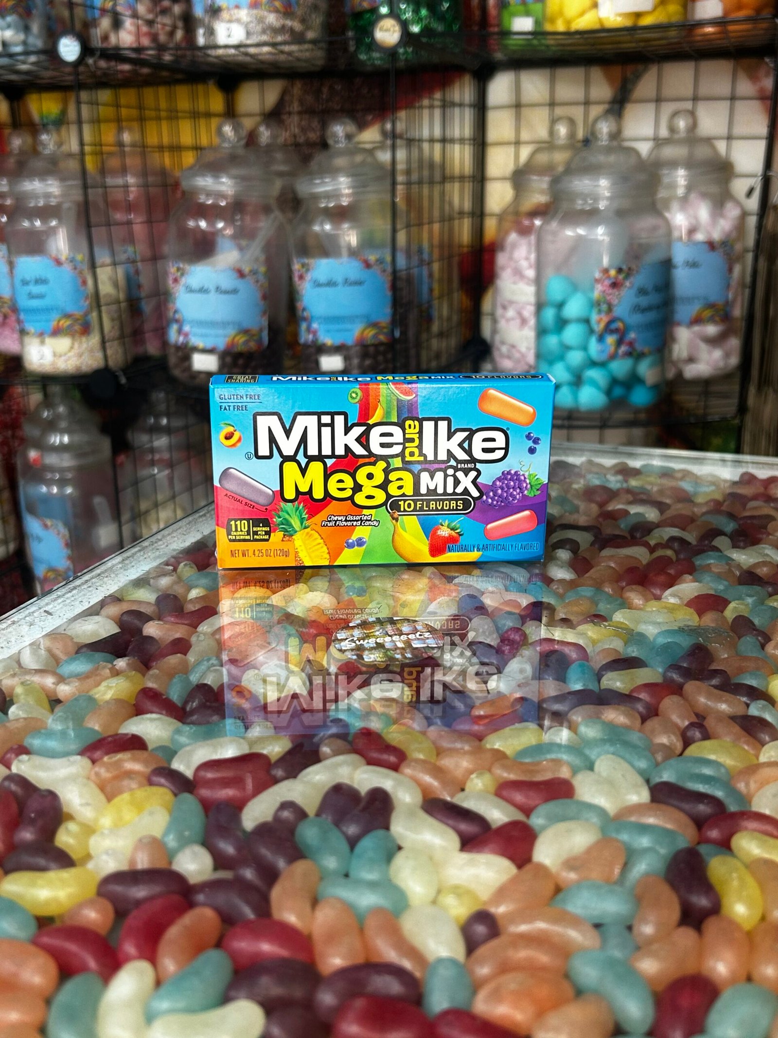 Mike & Ike Mega Mix Theatre Box 120g