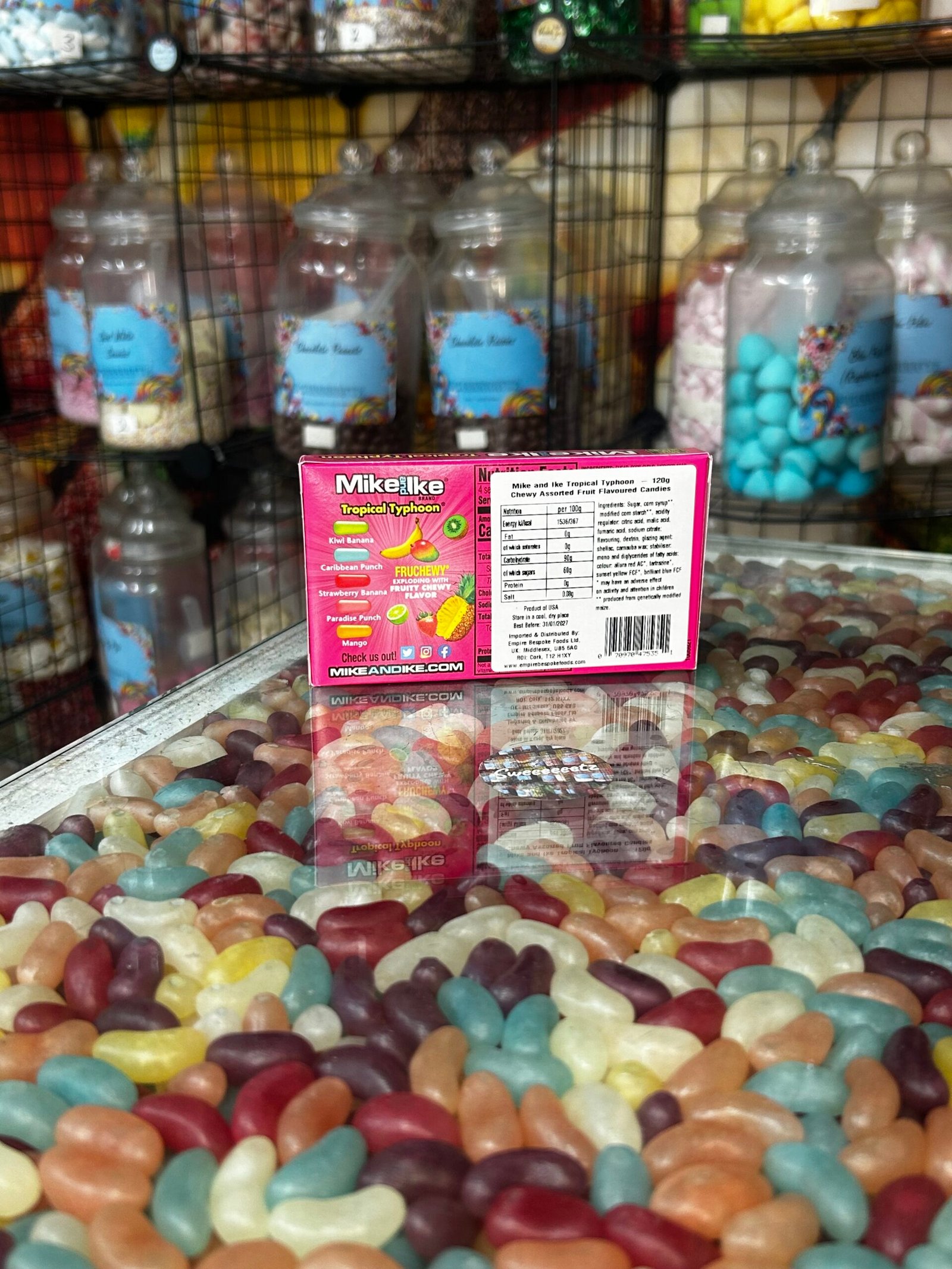 Mike & Ike Tropical Typhoon Theatre Box 120g - Image 2