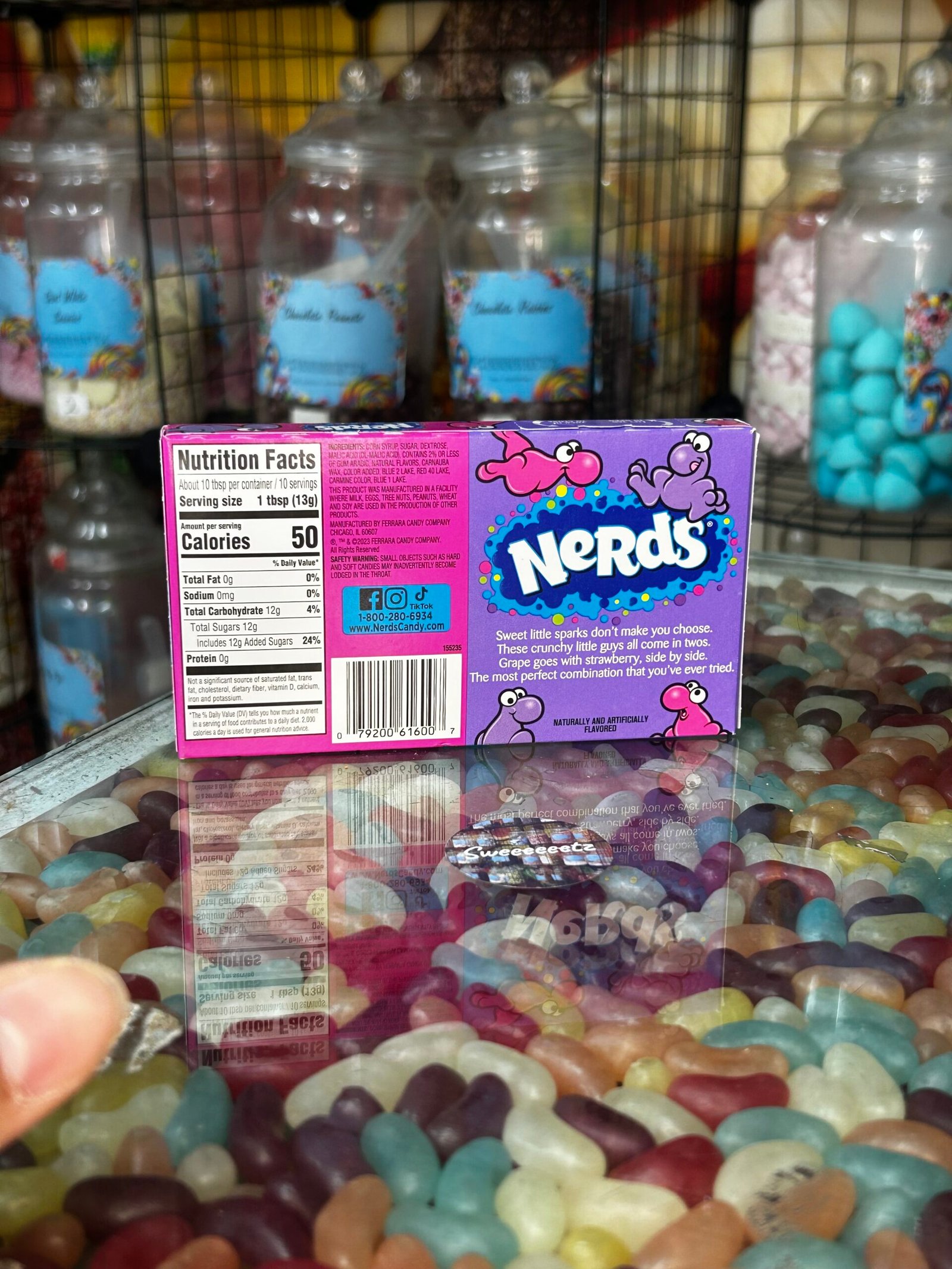 Nerds Grape and Strawberry- 141g - Image 2